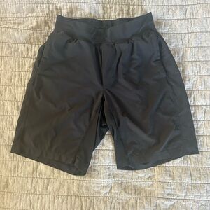 Men’s Lululemon Athletic shorts